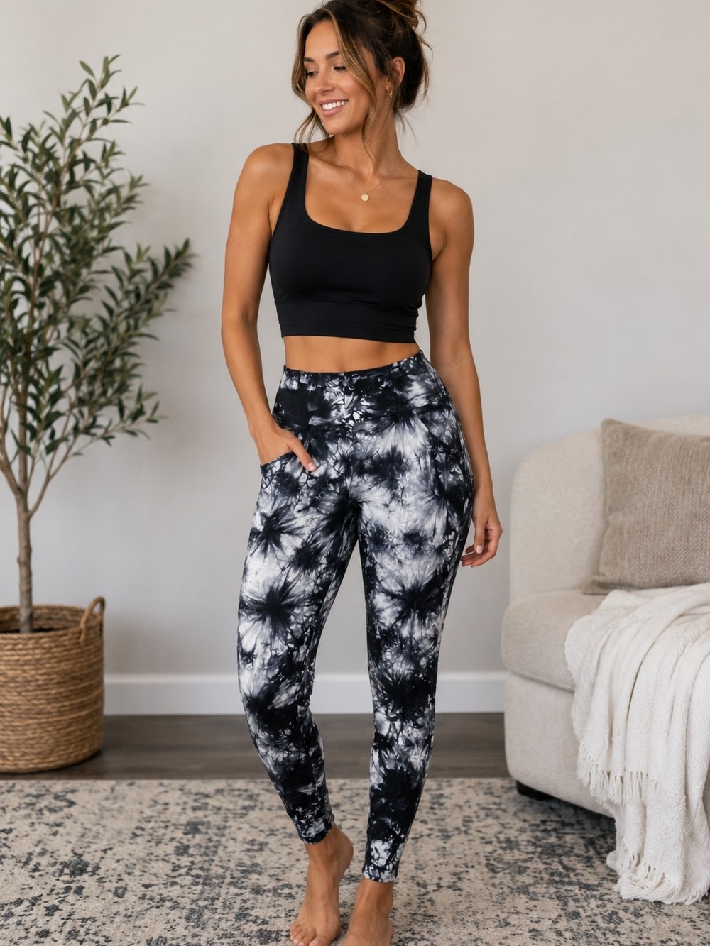 Zenana Outfitters Black & White Tie-Dye High-Waist Leggings